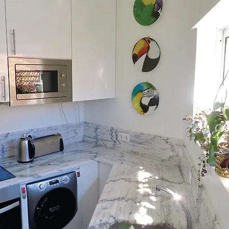 One-bedroom In * 에수투릴